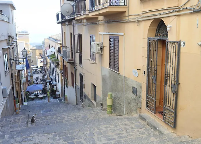 La Scala Di Atena